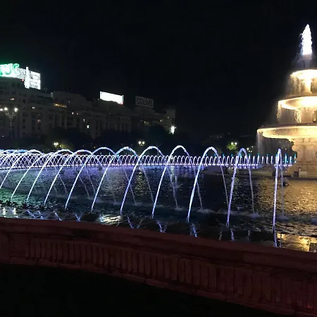 Penthouse Group 4 4* Bucureşti