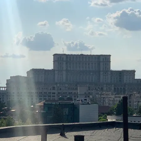 Penthouse Group 4 Bed & Breakfast Bucharest