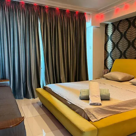 فندق مبيت وإفطار Penthouse Group 4