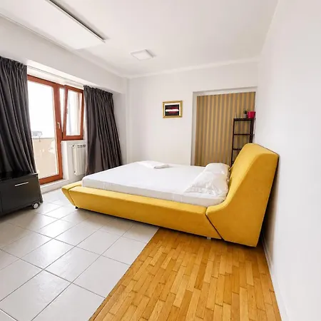 Bed & Breakfast Penthouse Group 4 4*