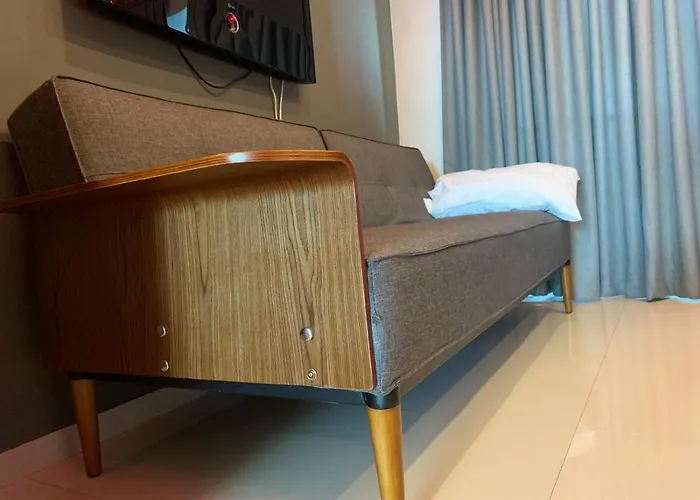 Penthouse Group 4 Bed & Breakfast 4*