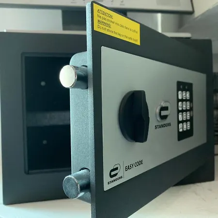 Penthouse Group 4 Bed & Breakfast Bukarest