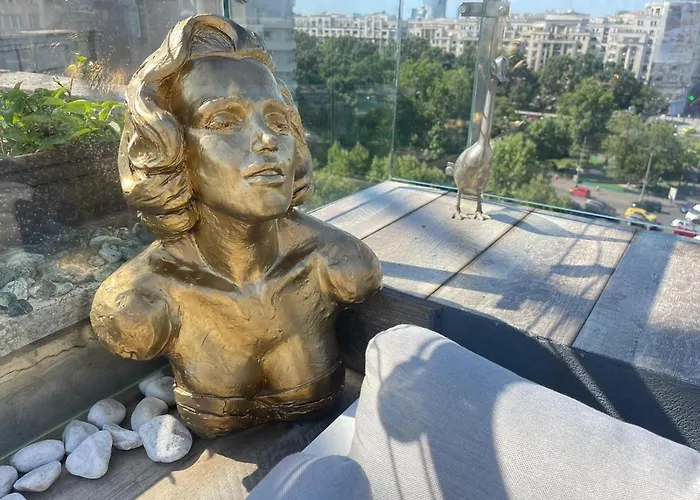 Penthouse Group 4 4*